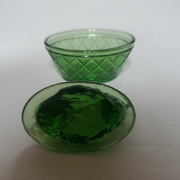 Vtg Green Glass Hen on Nest Dish - Picture 3 of 5